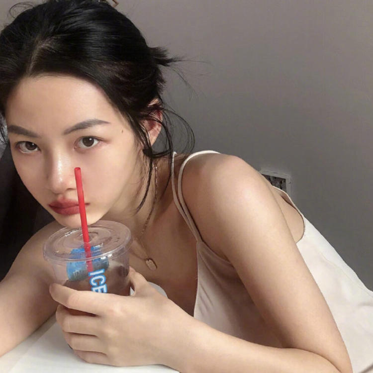 濑田宗次郎（身份：十刃最强、“天剑”、微笑的修罗） - 动作大片蓝光在线观看 - 网络影视